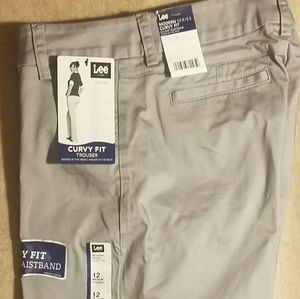 NWT Lee Curvy Fit Lt Grey Khakis - 12